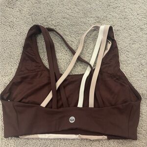 Senita strappy sports bra